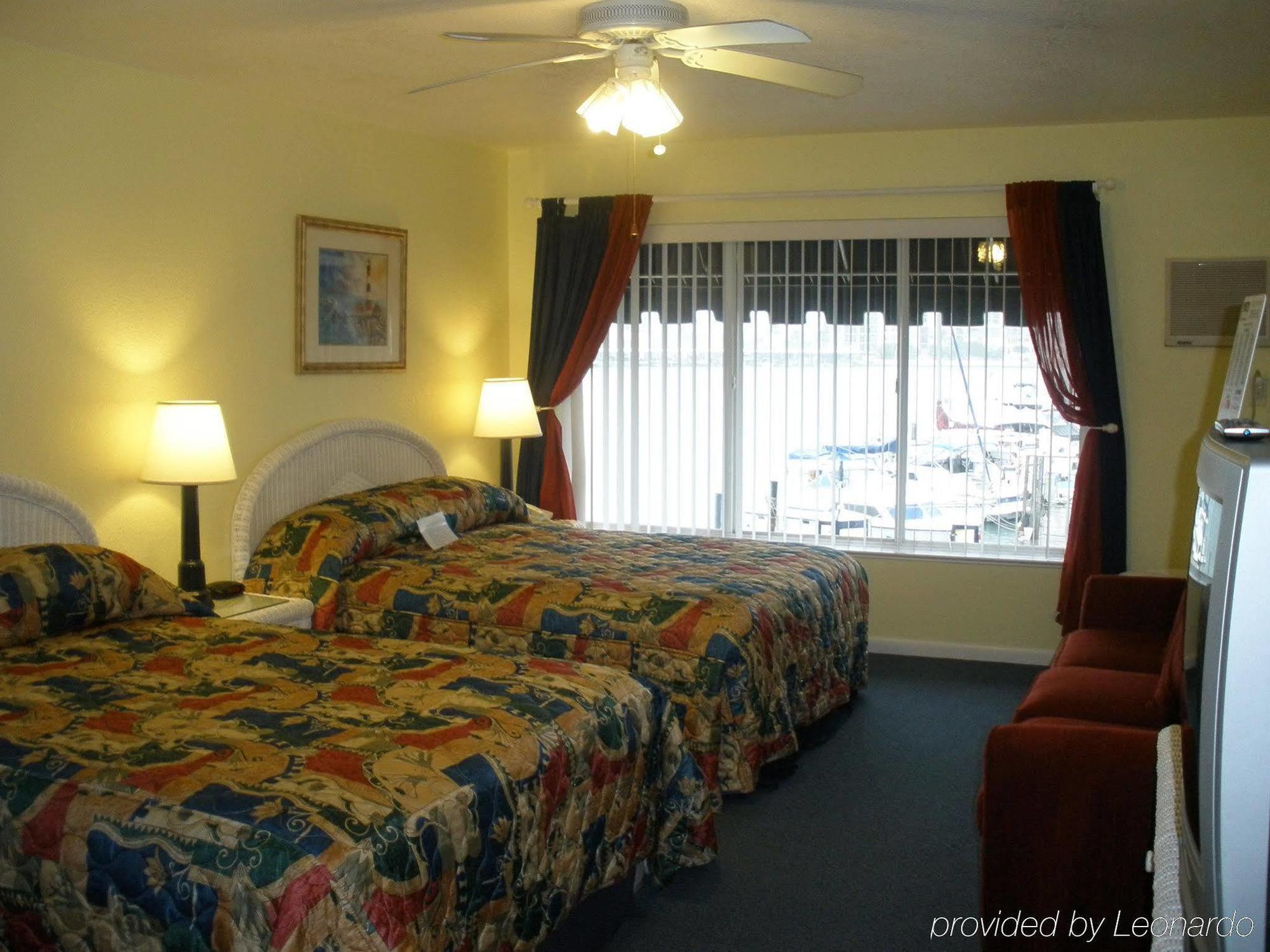 Barefoot Bay Resort Motel Clearwater Beach Room photo